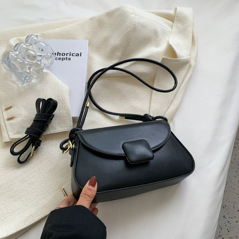 European Fashion Female Square Buckle Flap Crossbody Bags 2022