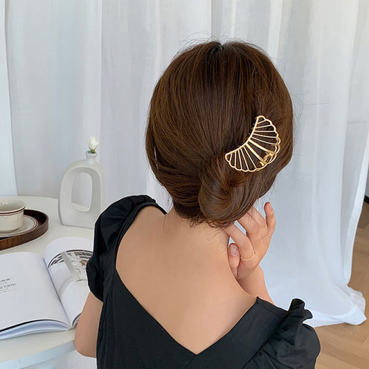 Korean Chic Minimalist Style Geometric Metal Clutch