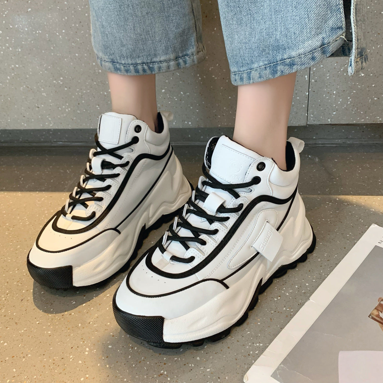 Women's Trendy Fashion Comfortable Casual Sneakers