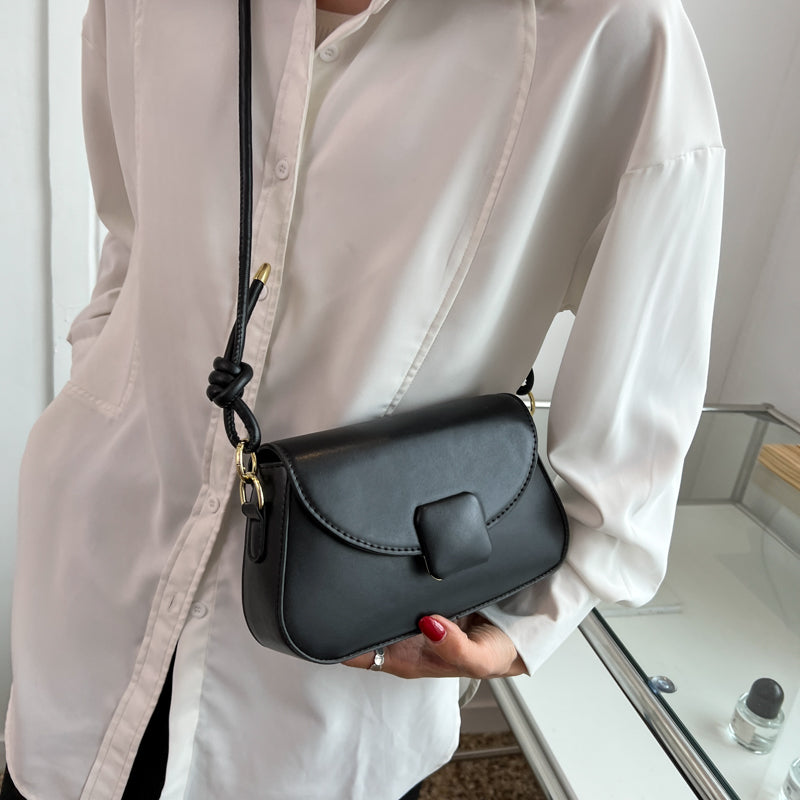 European Fashion Female Square Buckle Flap Crossbody Bags 2022