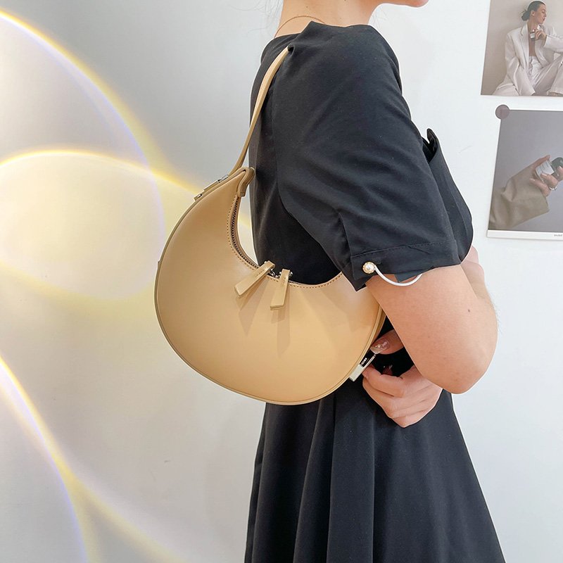 Women Trendy Shoulder Bag Fashion Underarm Half Moon Bag Ladies